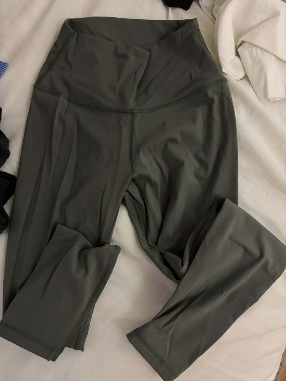 High-Waist CRZ Leggings - Olive Green